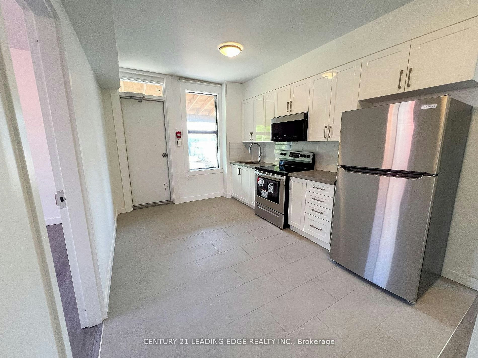 3-1 A Leonard Avenue, Toronto, ON, M5T 2P8 - 15