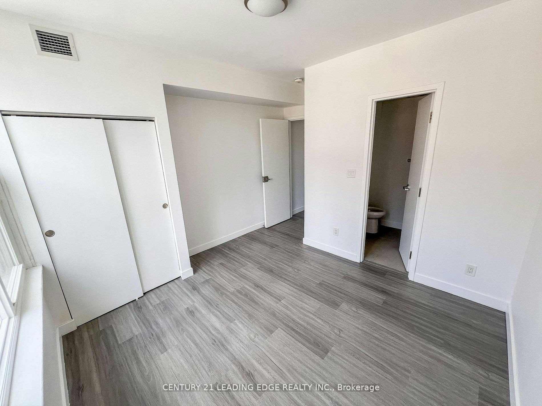 3-1 A Leonard Avenue, Toronto, ON, M5T 2P8 - 19