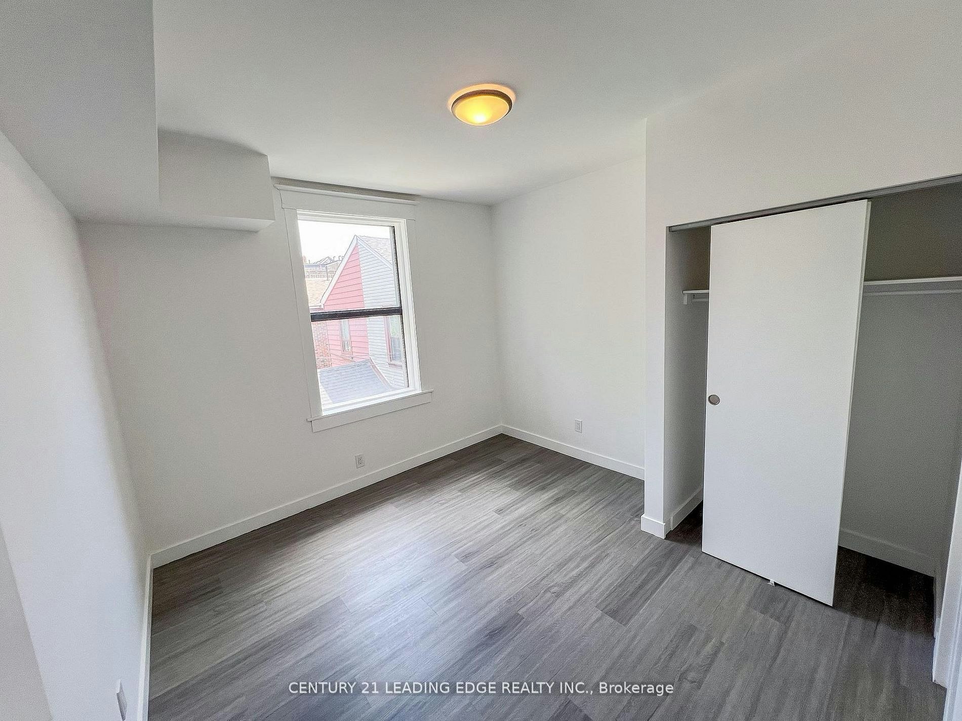 3-1 A Leonard Avenue, Toronto, ON, M5T 2P8 - 17