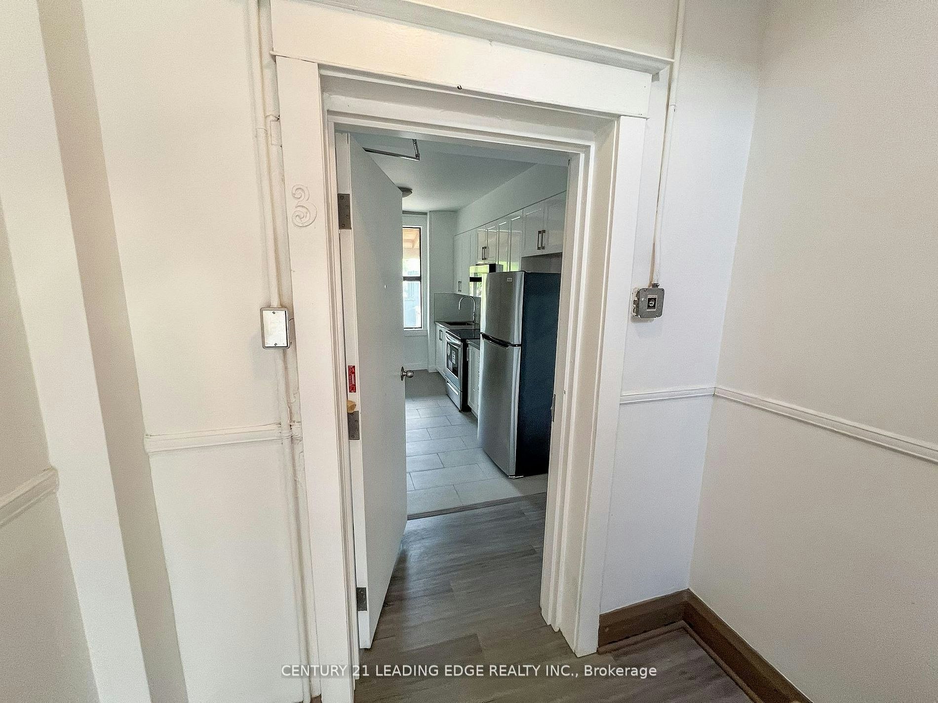 3-1 A Leonard Avenue, Toronto, ON, M5T 2P8 - 16