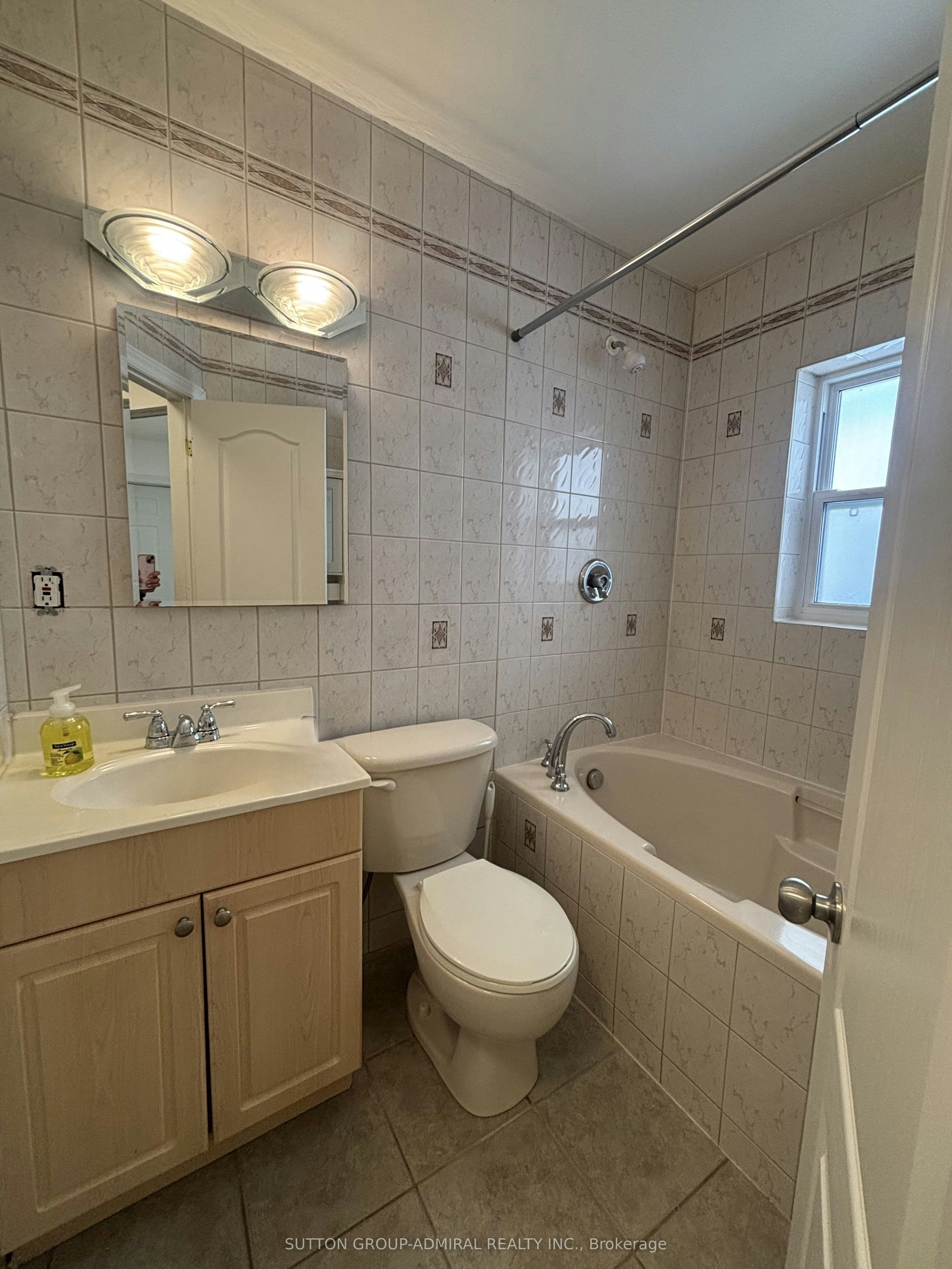 91 Rumsey Road, Toronto, ON, M4G 1P1 - 15