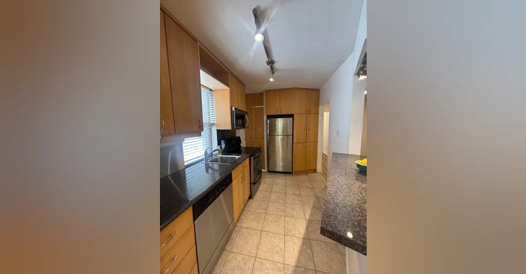 91 Rumsey Road, Toronto, ON, M4G 1P1 - 5