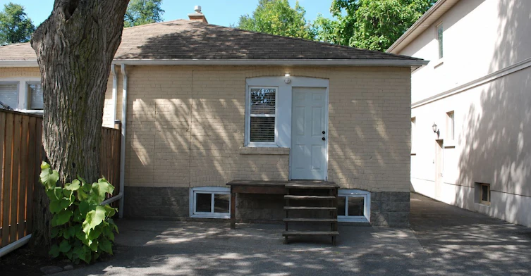 91 Rumsey Road, Toronto, ON, M4G 1P1 - 17