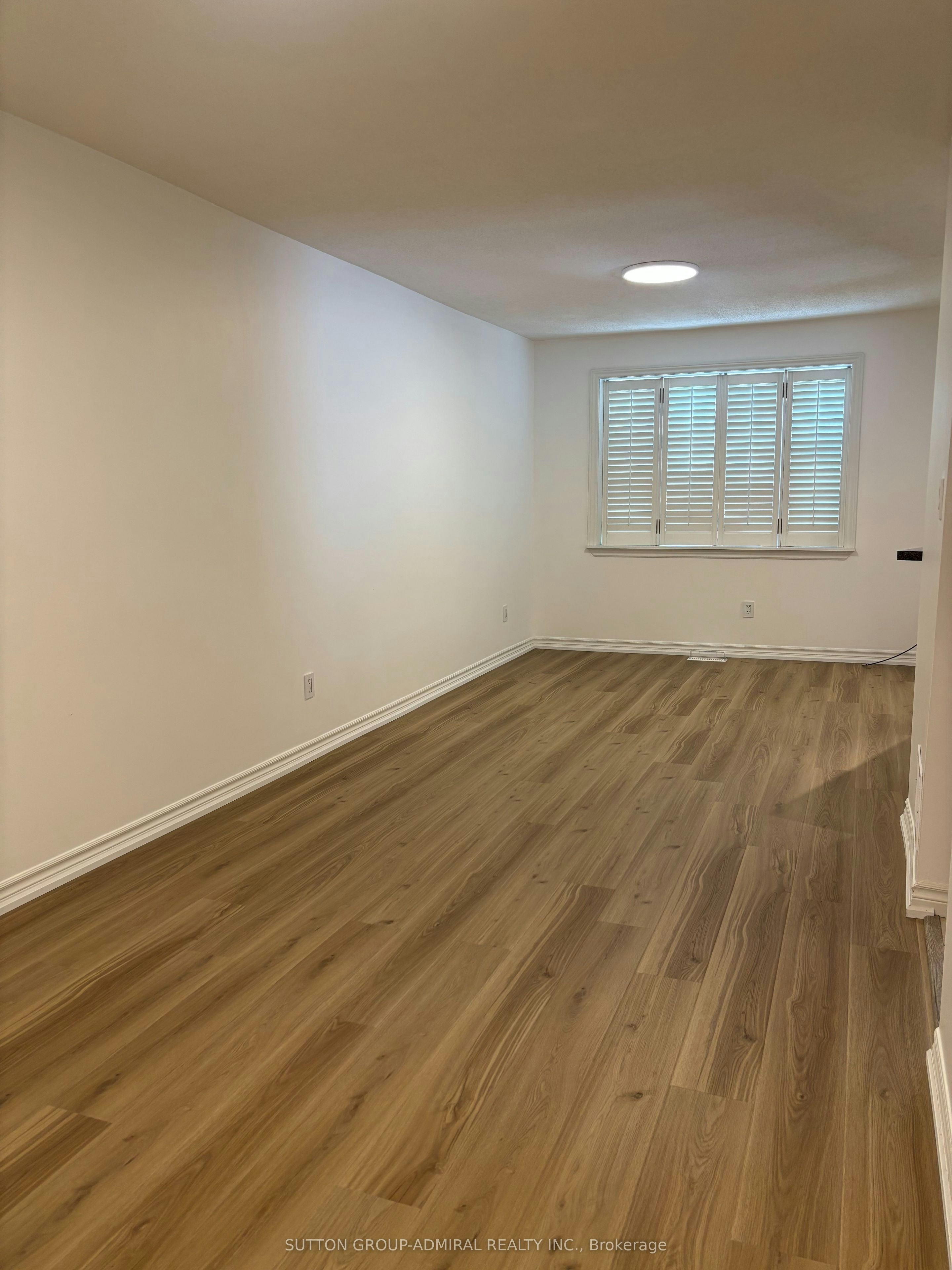 91 Rumsey Road, Toronto, ON, M4G 1P1 - 8