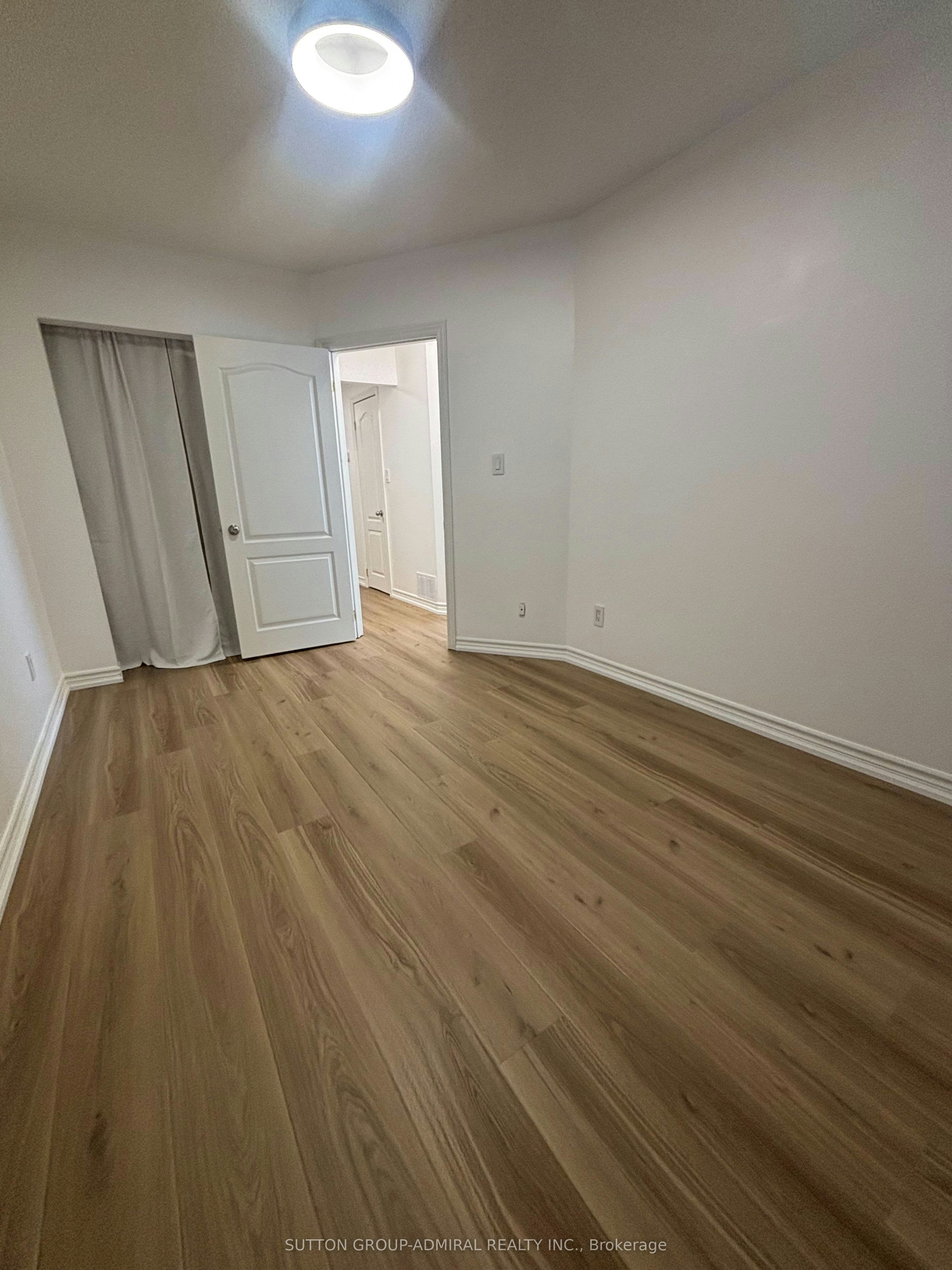 91 Rumsey Road, Toronto, ON, M4G 1P1 - 11