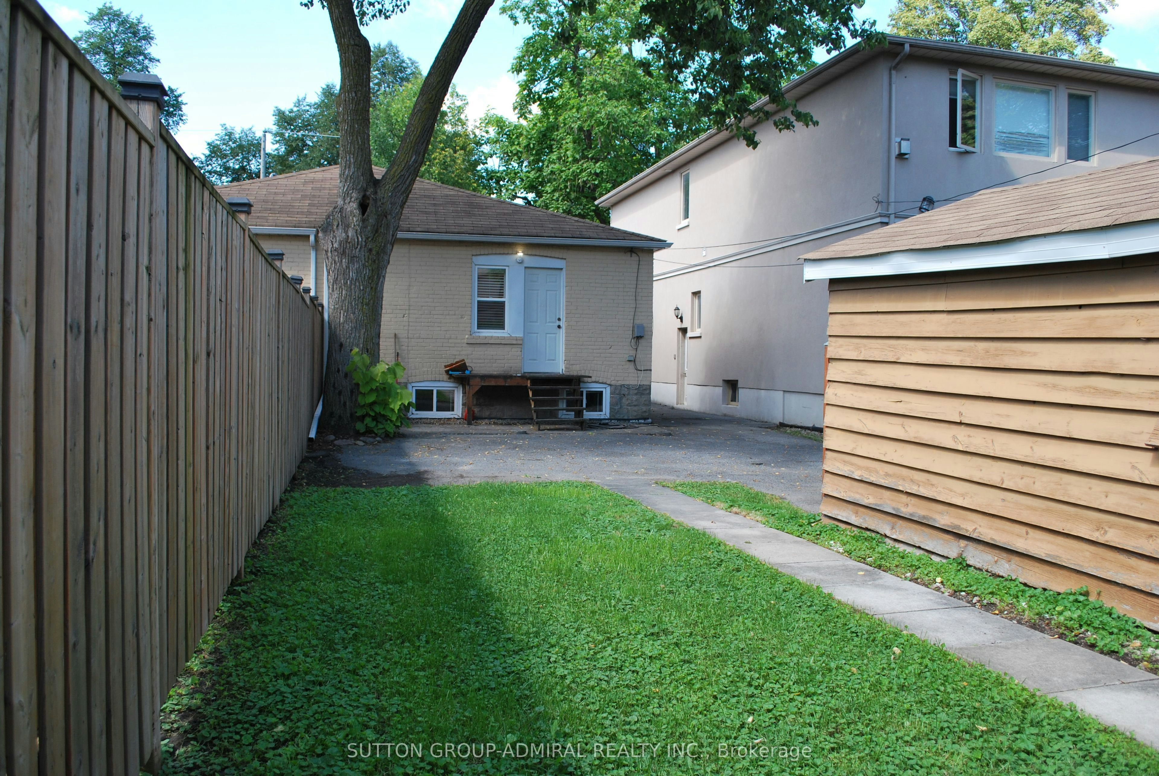 91 Rumsey Road, Toronto, ON, M4G 1P1 - 19