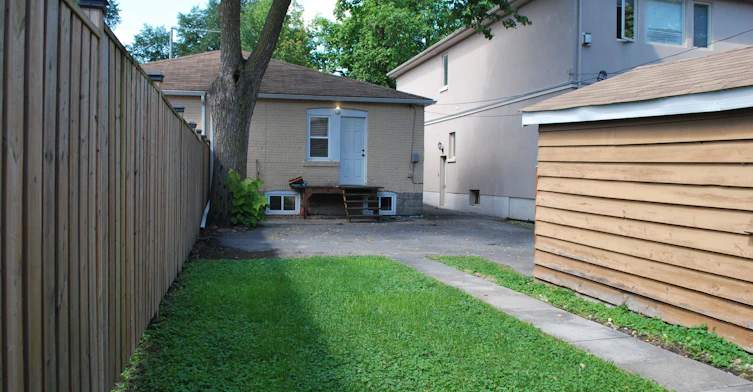 91 Rumsey Road, Toronto, ON, M4G 1P1 - 19