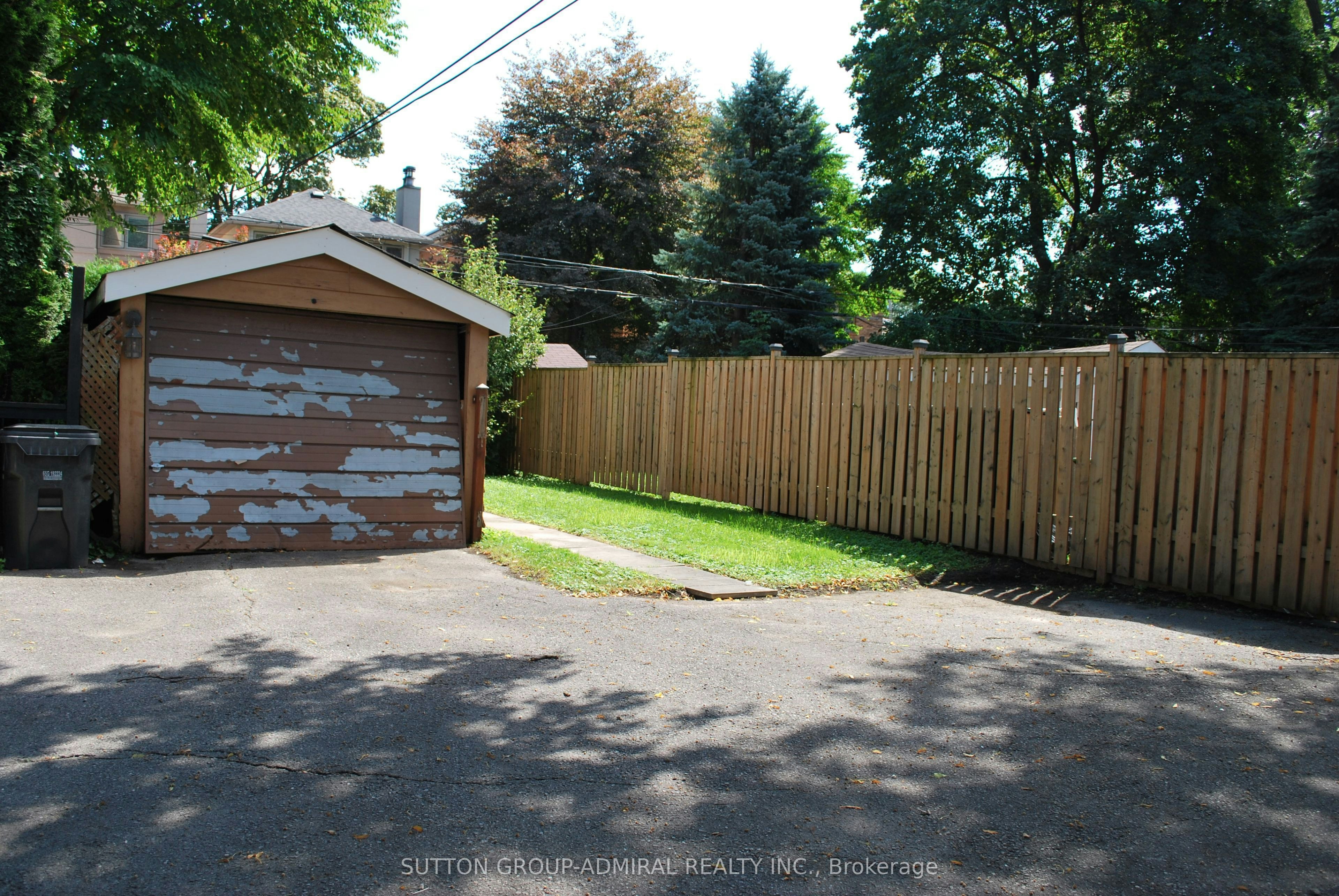 91 Rumsey Road, Toronto, ON, M4G 1P1 - 37