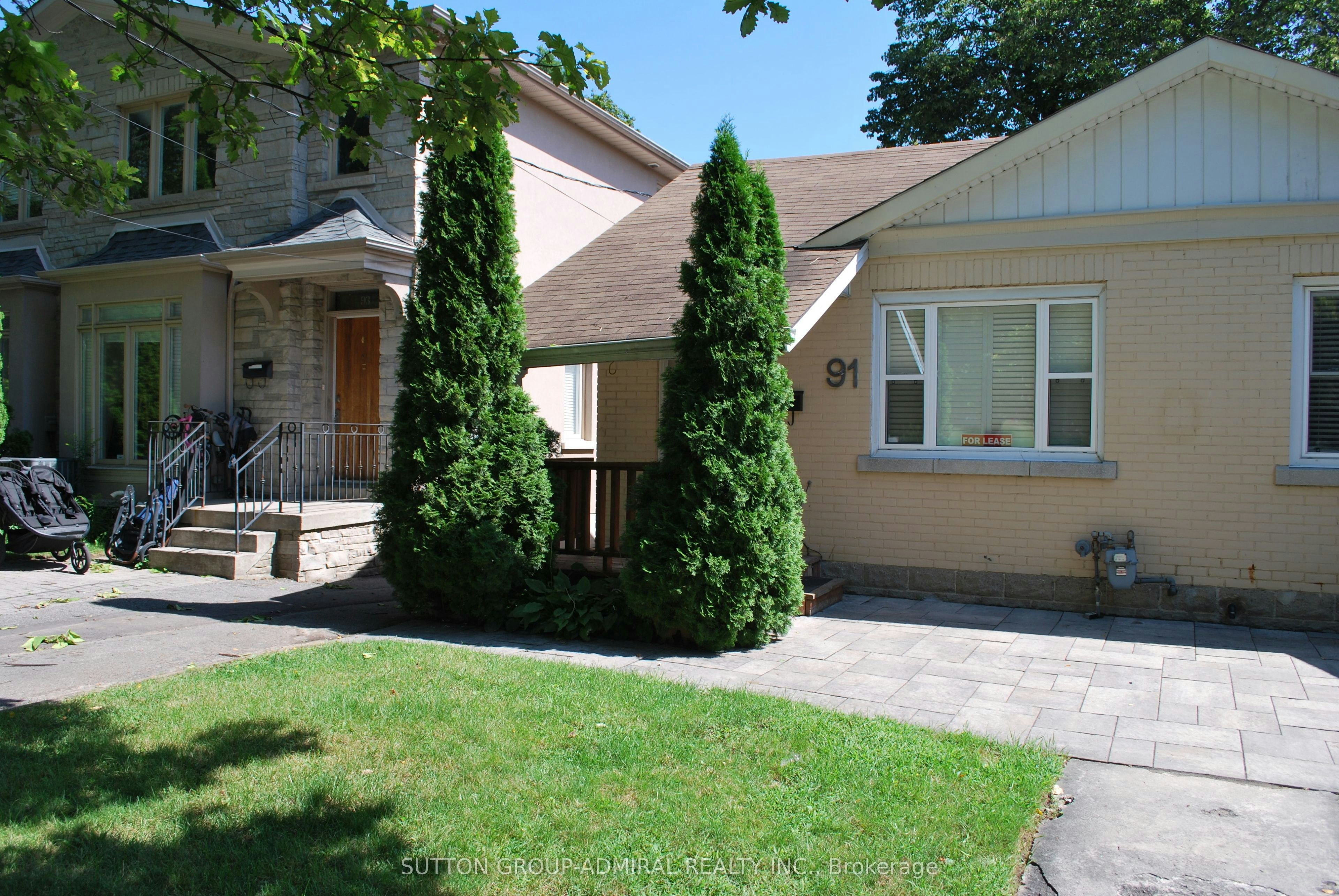 91 Rumsey Road, Toronto, ON, M4G 1P1