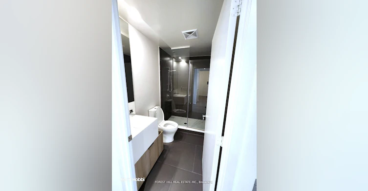 5210-1 Bloor Street E, Toronto, ON, M4W 0A8 - 25