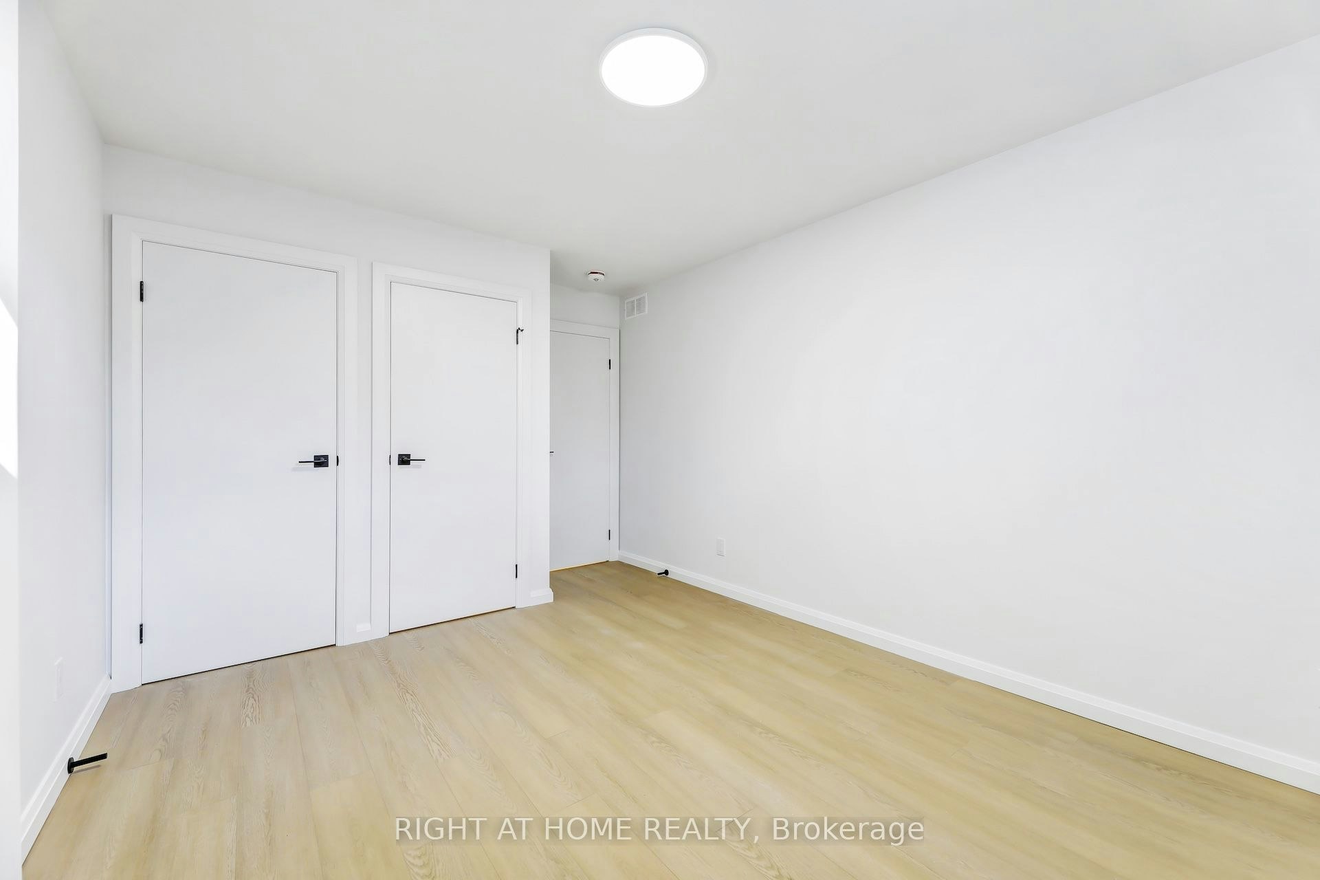Lower-35 Braemar Avenue, Toronto, ON, M5P 2L1 - 13