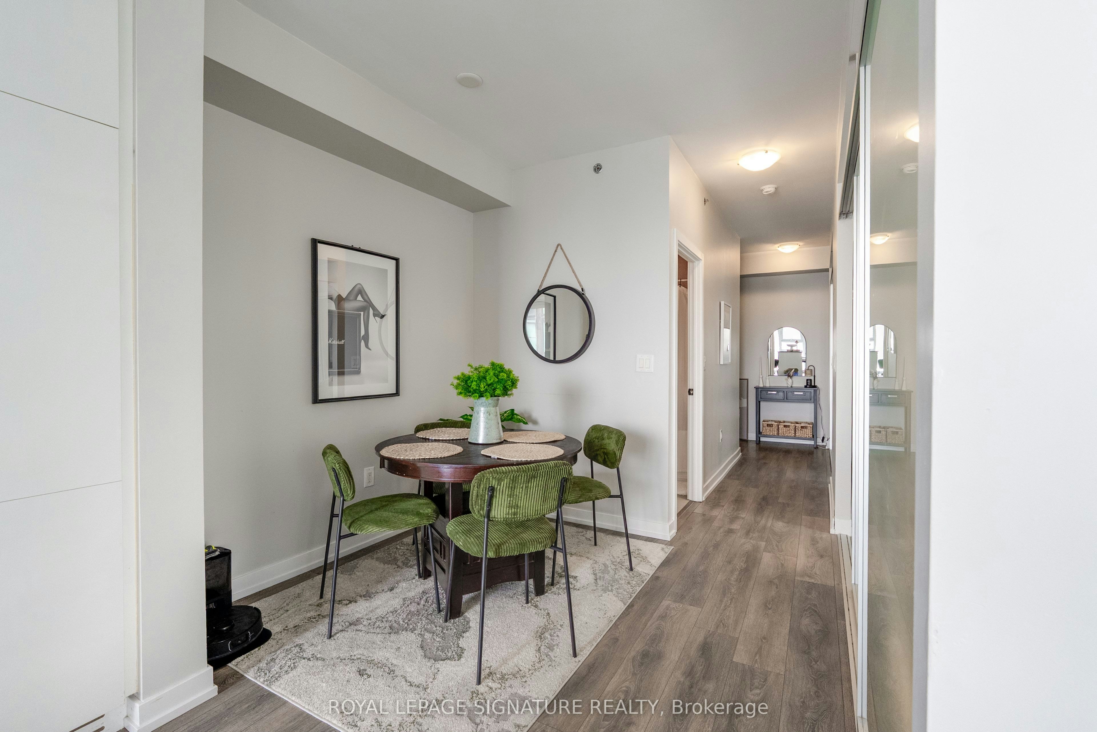 2503-426 University Avenue, Toronto, ON, M5G 1S9 - 8