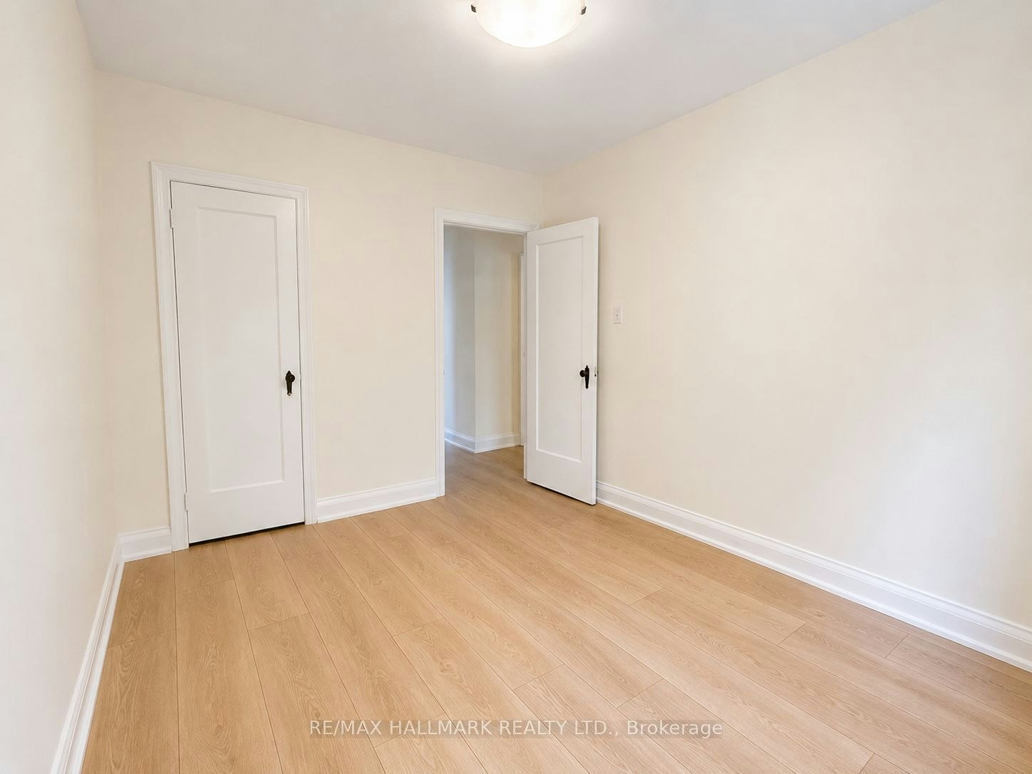 333 Vaughan Road, Toronto, ON, M6C 2N5 - 18