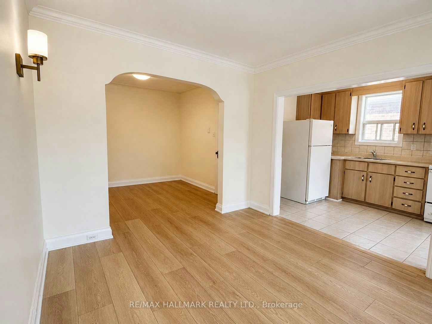 333 Vaughan Road, Toronto, ON, M6C 2N5 - 10