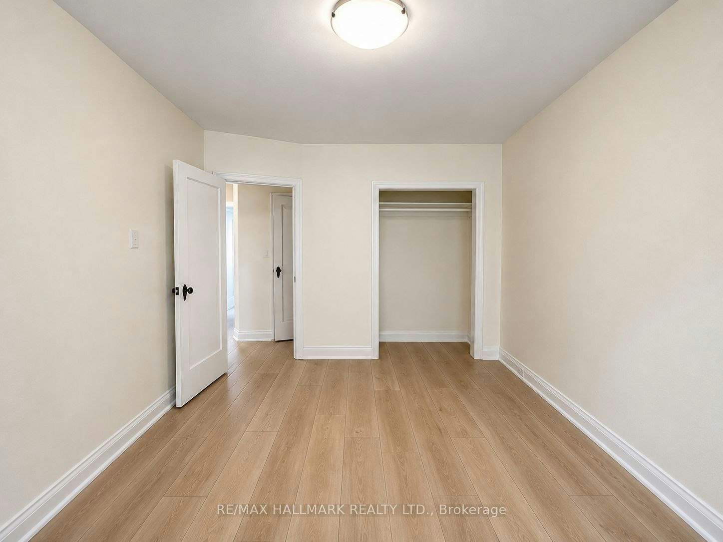 333 Vaughan Road, Toronto, ON, M6C 2N5 - 13
