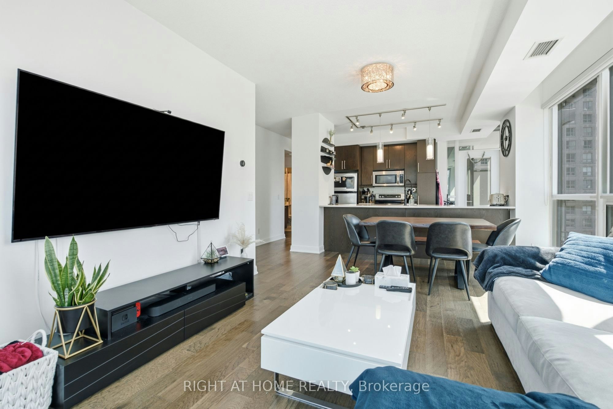 1407-1 Scott Street, Toronto, ON, M5E 1A1 - 3