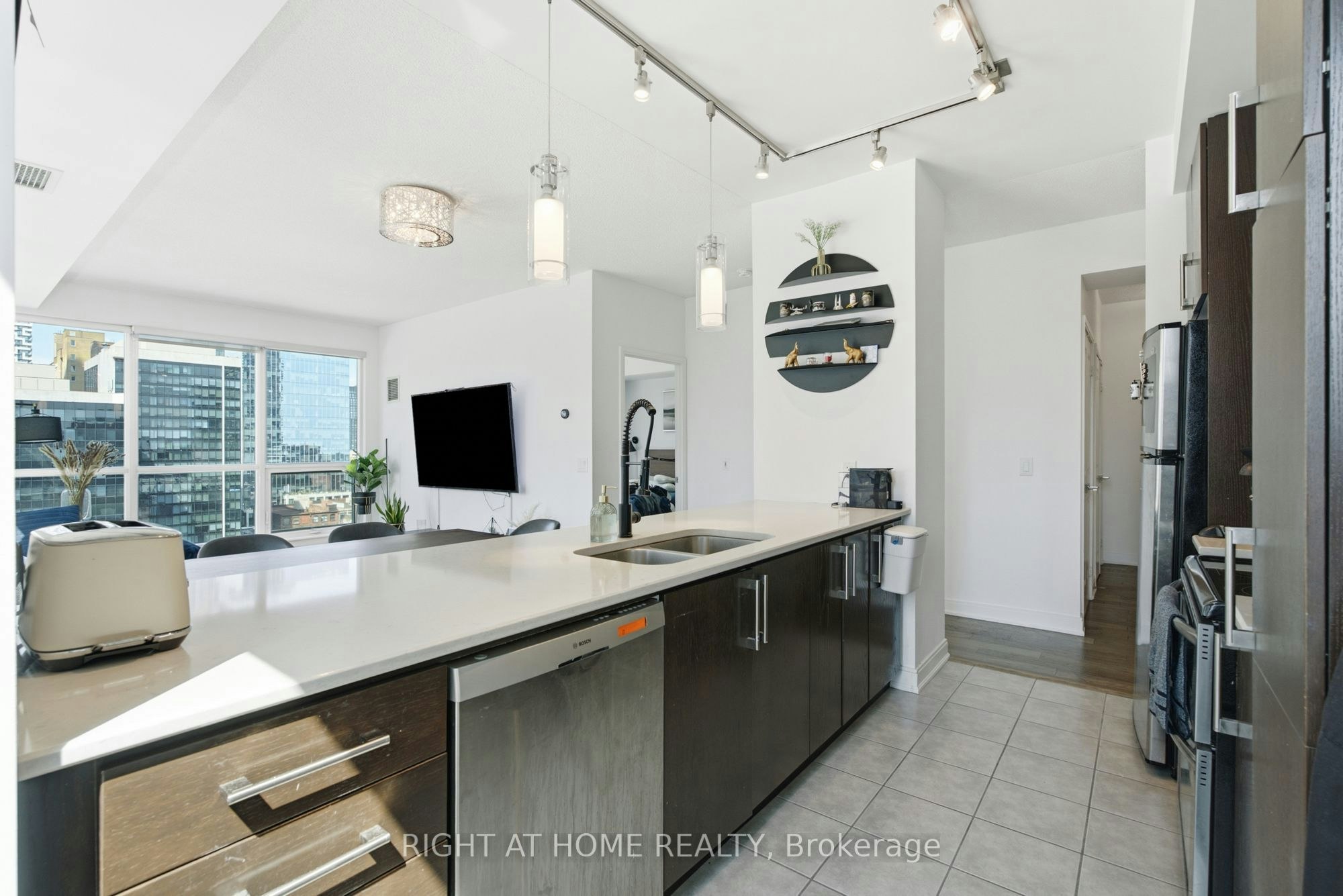 1407-1 Scott Street, Toronto, ON, M5E 1A1 - 12