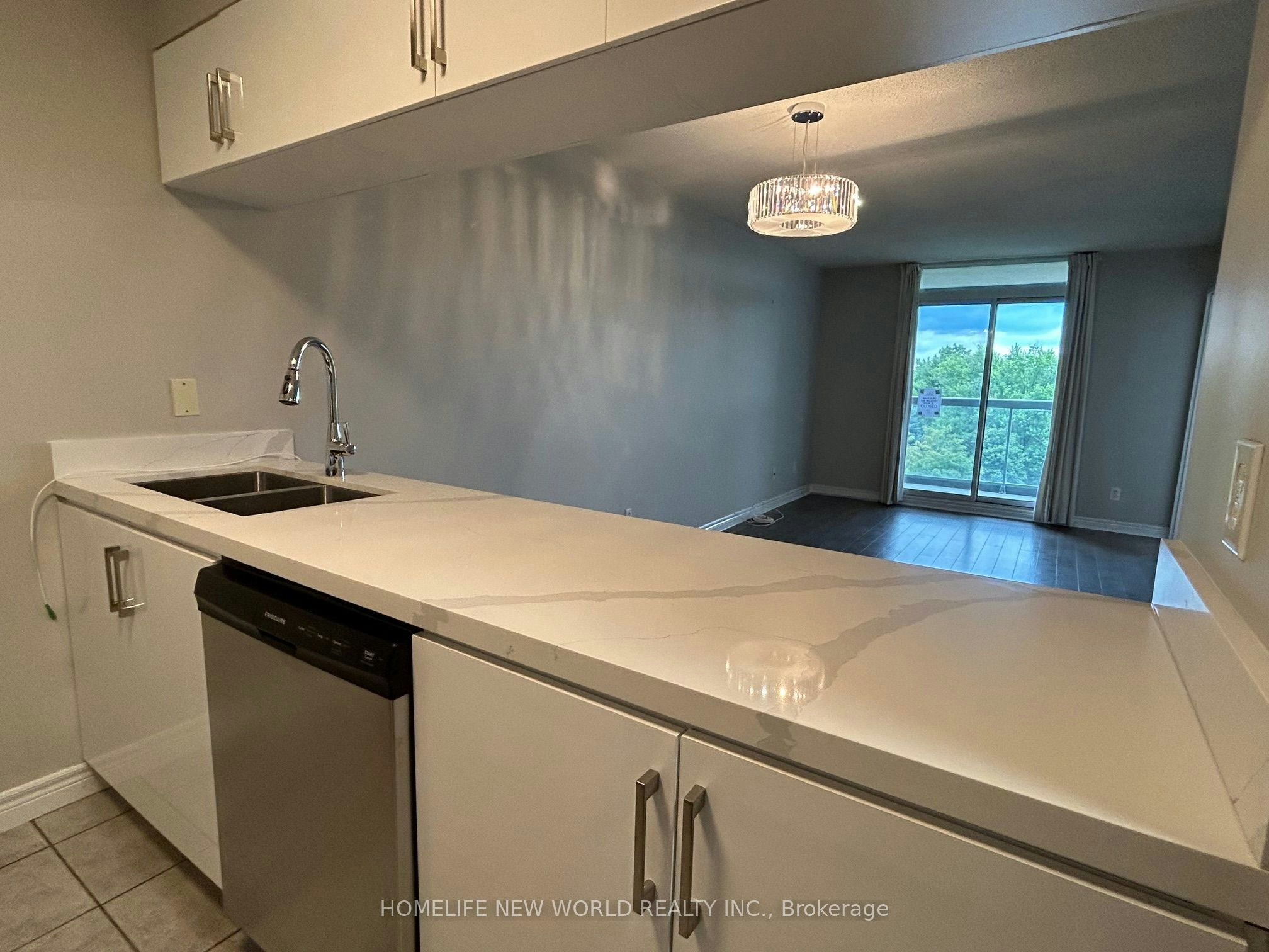 710-28 Empress Avenue, Toronto, ON, M2N 6Z7 - 9