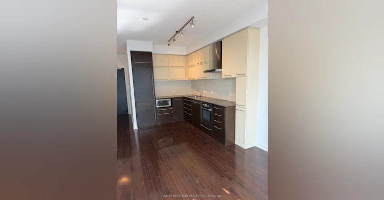 1611-770 Bay Street, Toronto, ON, M5G 0A6 - 20