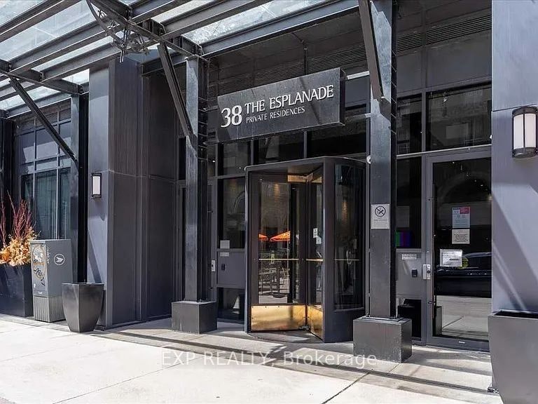 702-38 The Esplanade N/A, Toronto, ON, M5E 1A5 - 2