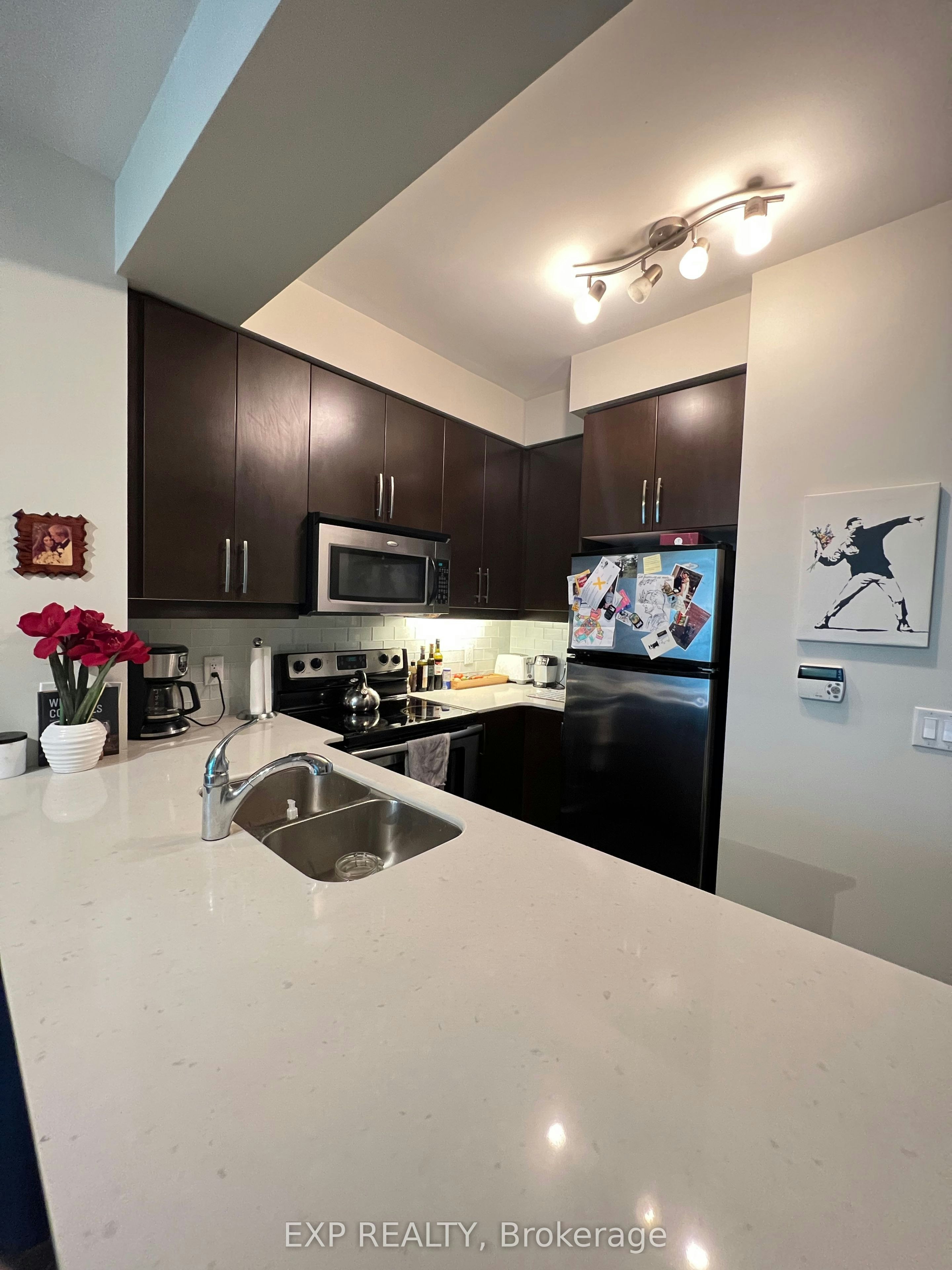 702-38 The Esplanade N/A, Toronto, ON, M5E 1A5 - 9
