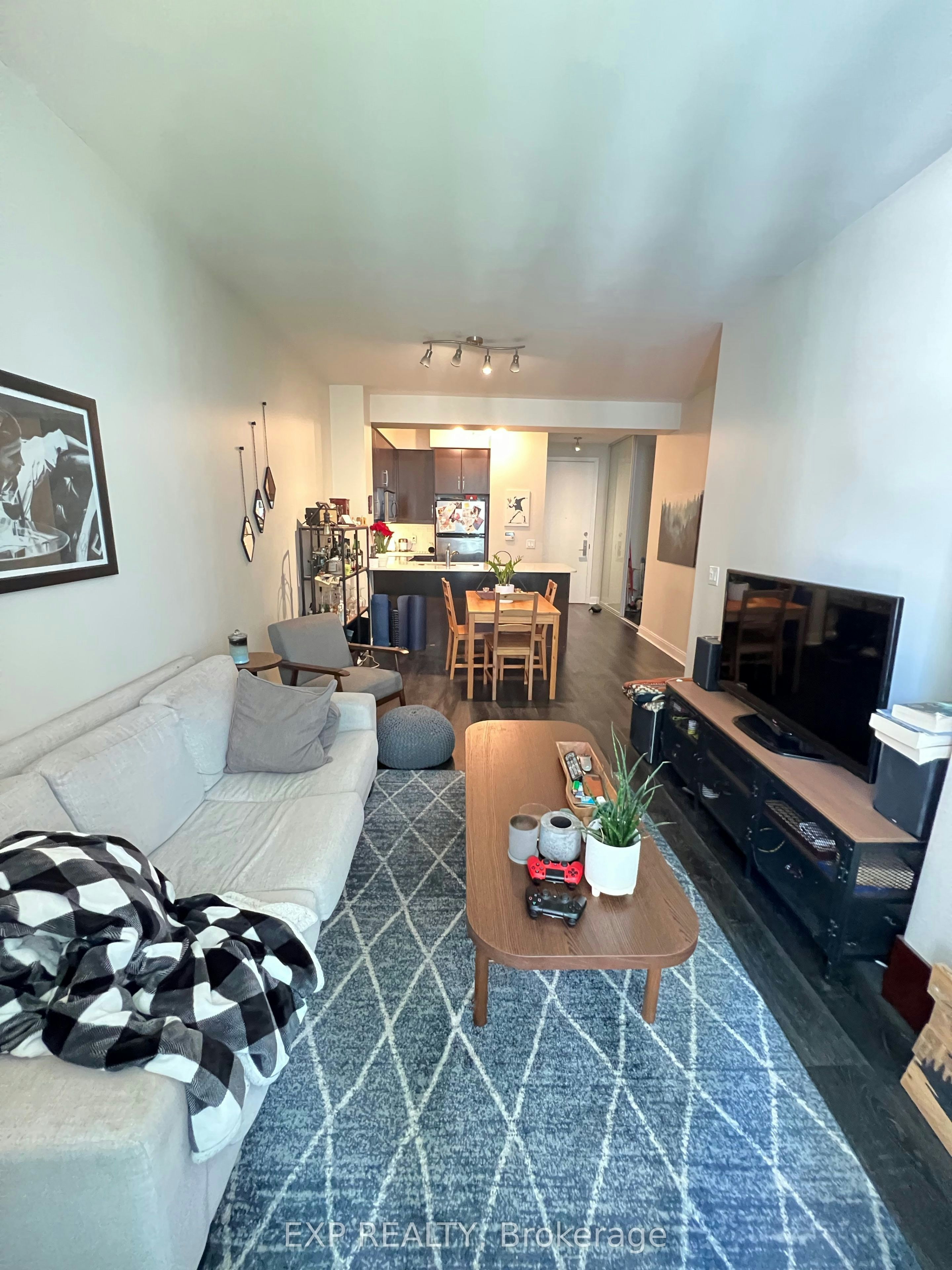 702-38 The Esplanade N/A, Toronto, ON, M5E 1A5 - 11