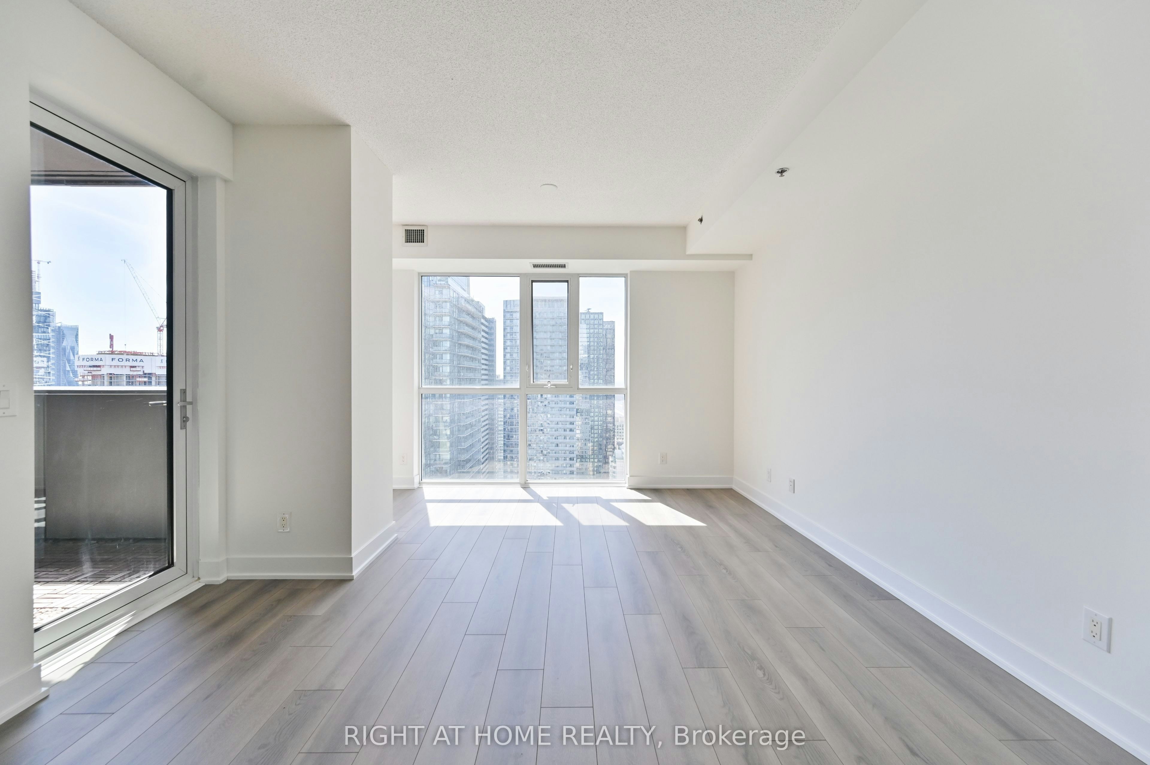 3506-318 Richmond Street W, Toronto, ON, M5V 0B4 - 3