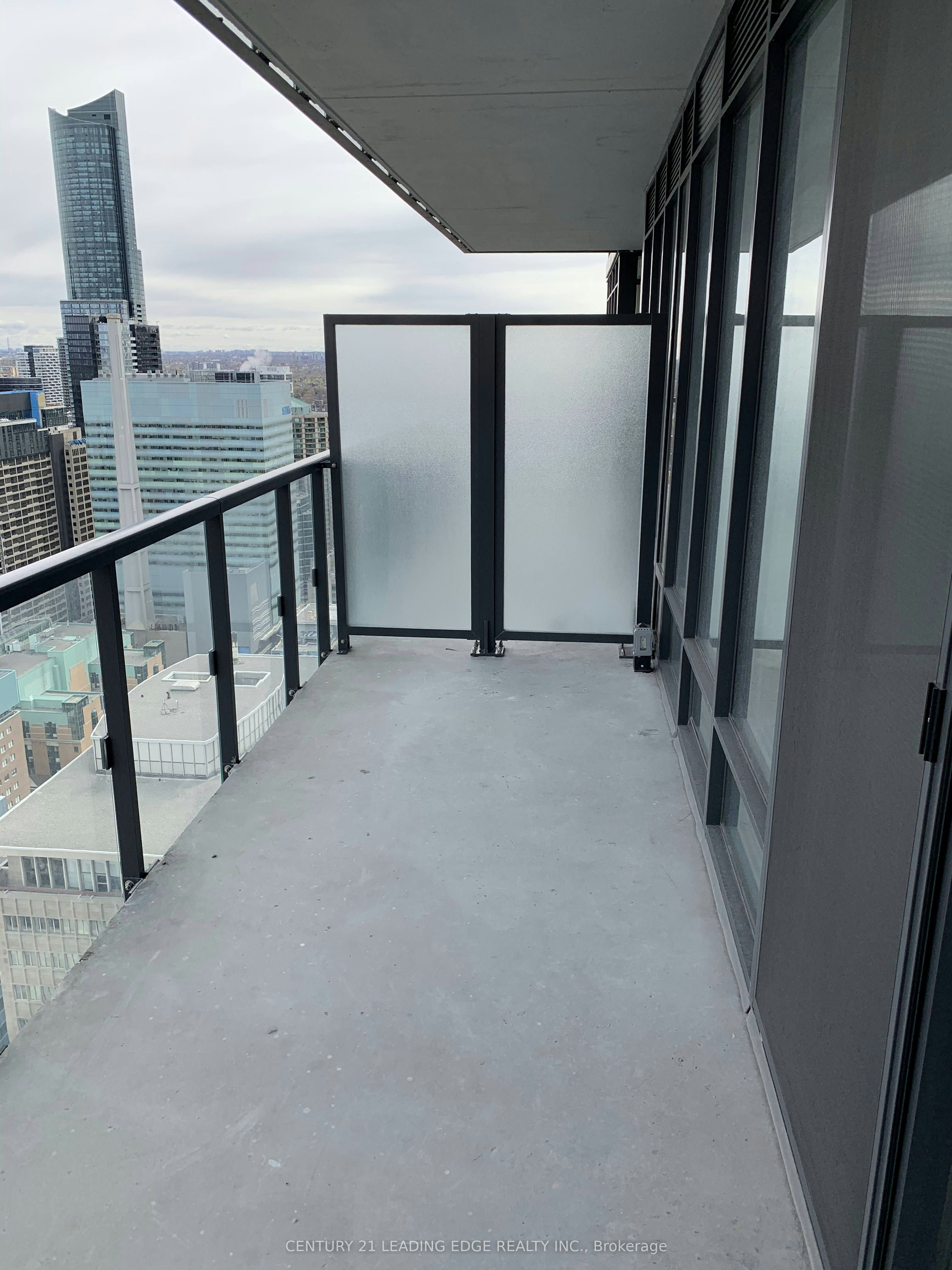 3301-488 University Avenue, Toronto, ON, M5G 0C1 - 15