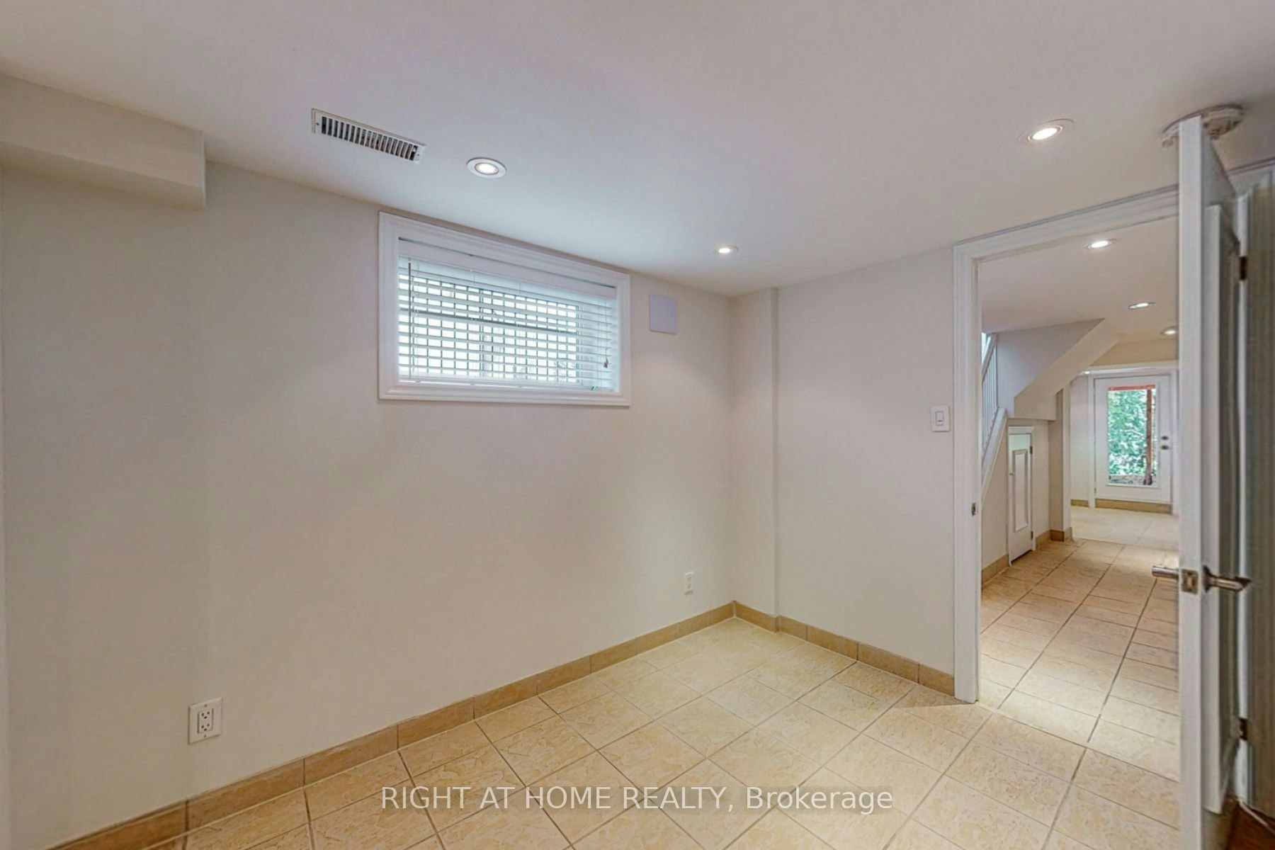 183 Cameron Avenue, Toronto, ON, M2N 1E6 - 25