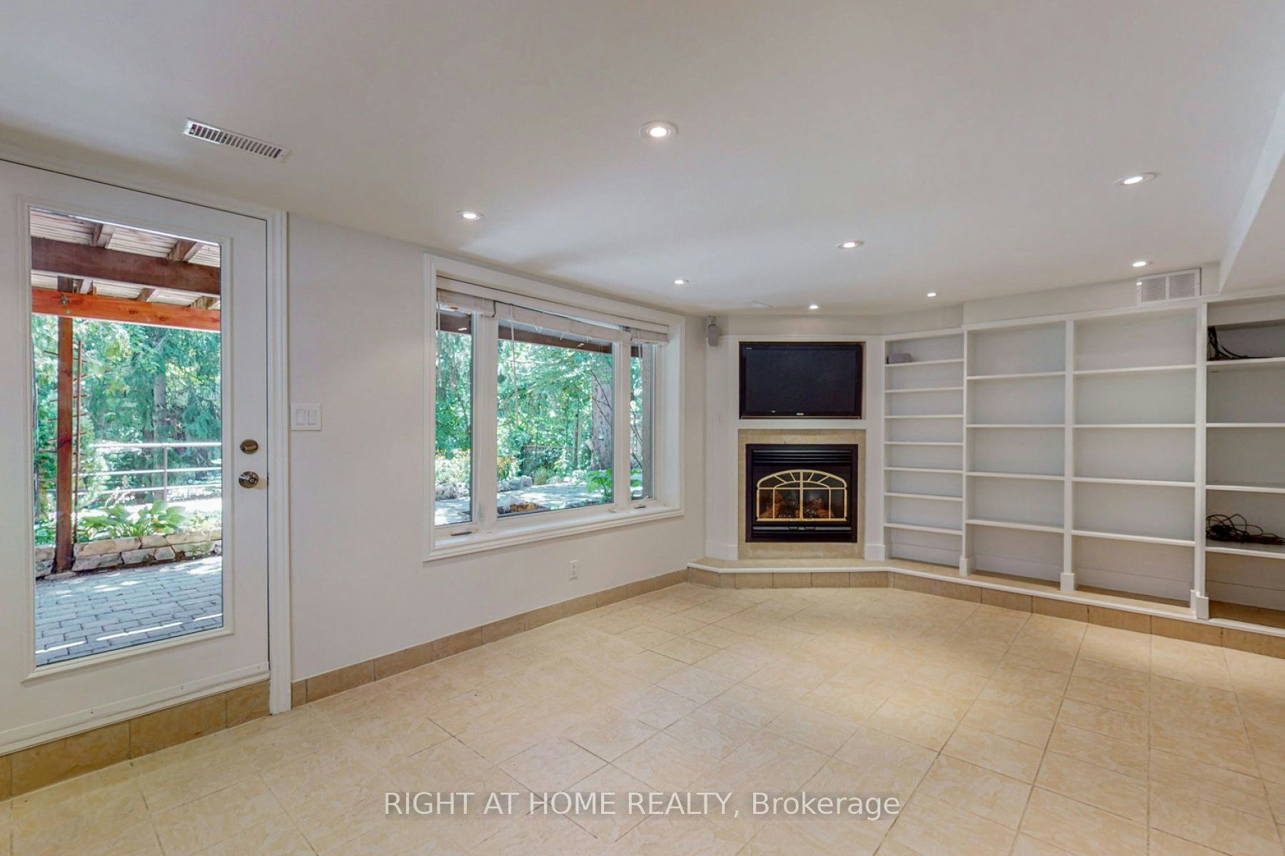 183 Cameron Avenue, Toronto, ON, M2N 1E6 - 27