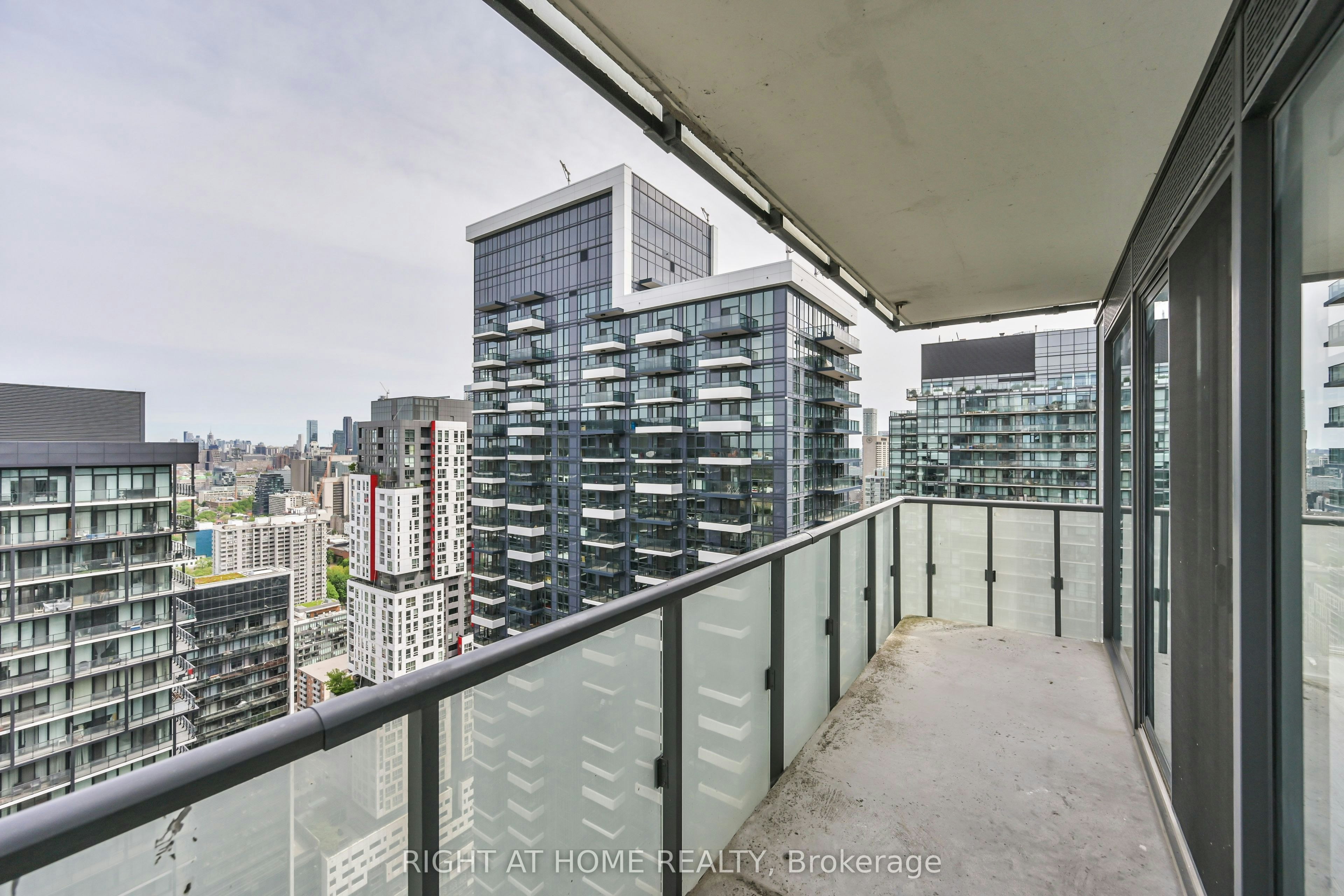 3903-101 Peter Street, Toronto, ON, M5V 2G9 - 19