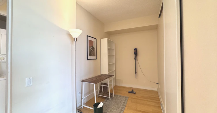 2001-33 Charles Street E, Toronto, ON, M4Y 0A2 - 8