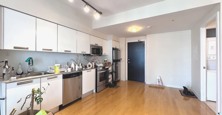 2001-33 Charles Street E, Toronto, ON, M4Y 0A2 - 10