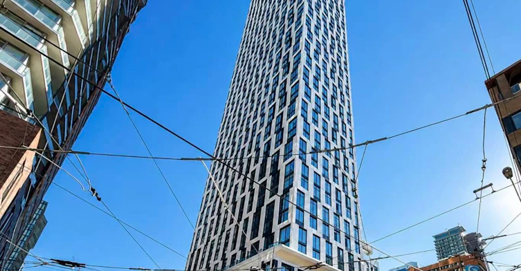 PH09-252 Church Street, Toronto, ON, M5B 0E6