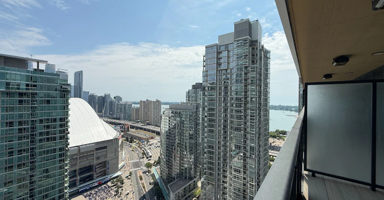 3107-3 Concord Cityplace Way, Toronto, ON, M5V 0X4 - 16