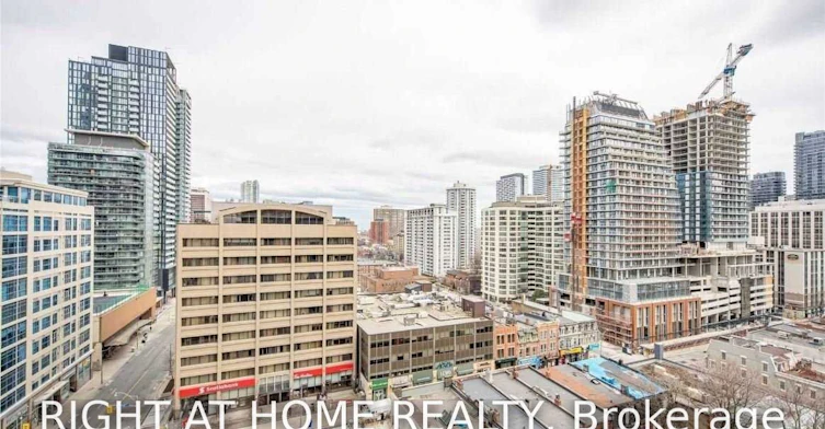 1112-11 Wellesley Street W, Toronto, ON, M4Y 0G4 - 2