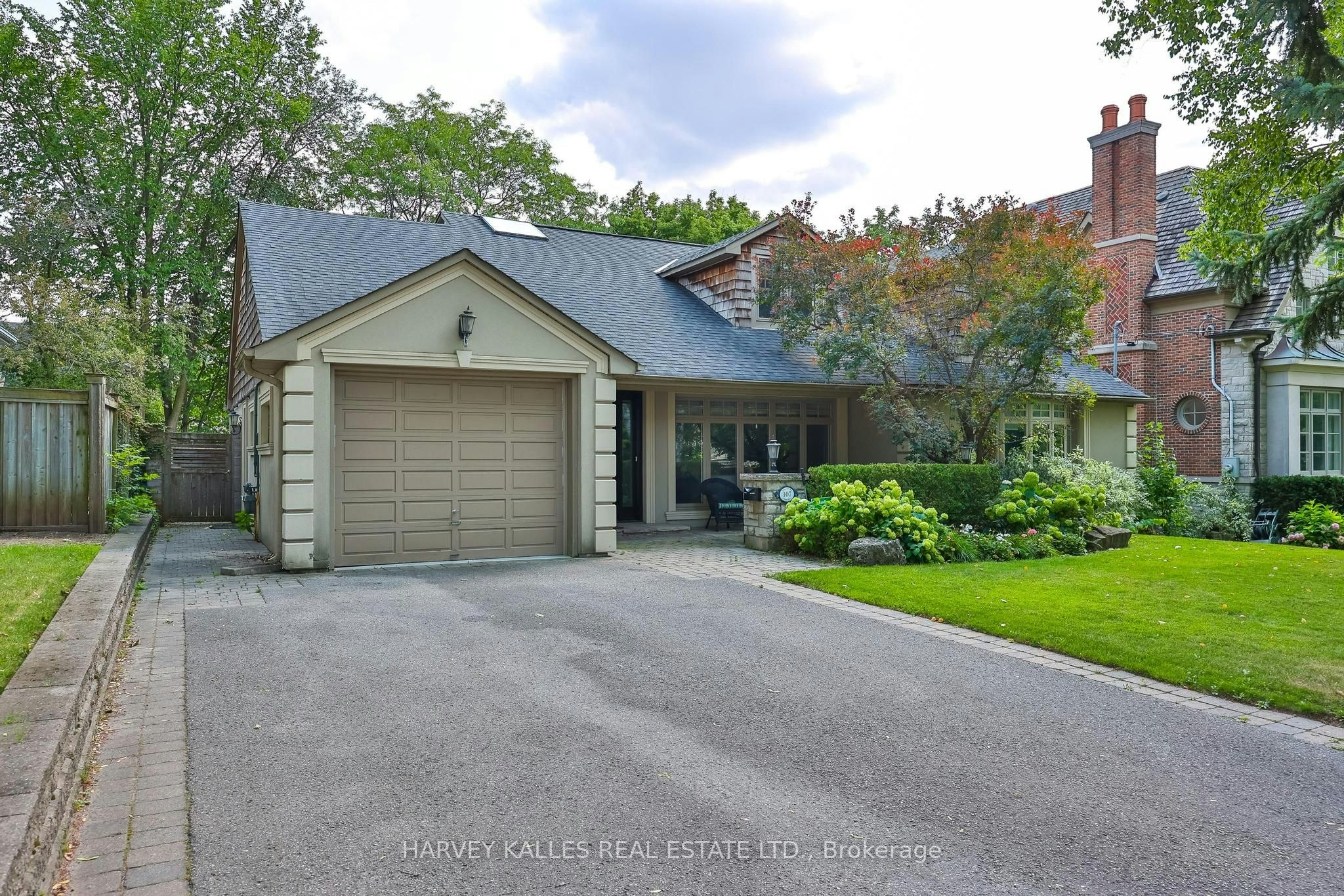 107 Stratford Crescent, Toronto, ON, M4N 1C7