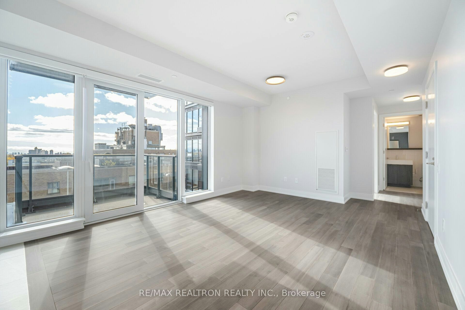 1111-2525 Bathurst Street, Toronto, ON, M6B 2Y9 - 5