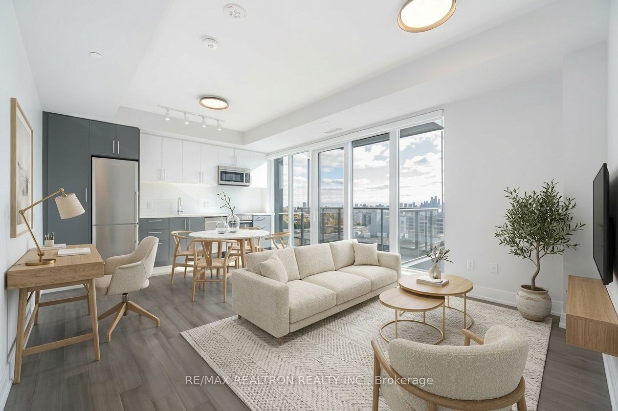1111-2525 Bathurst Street, Toronto, ON, M6B 2Y9