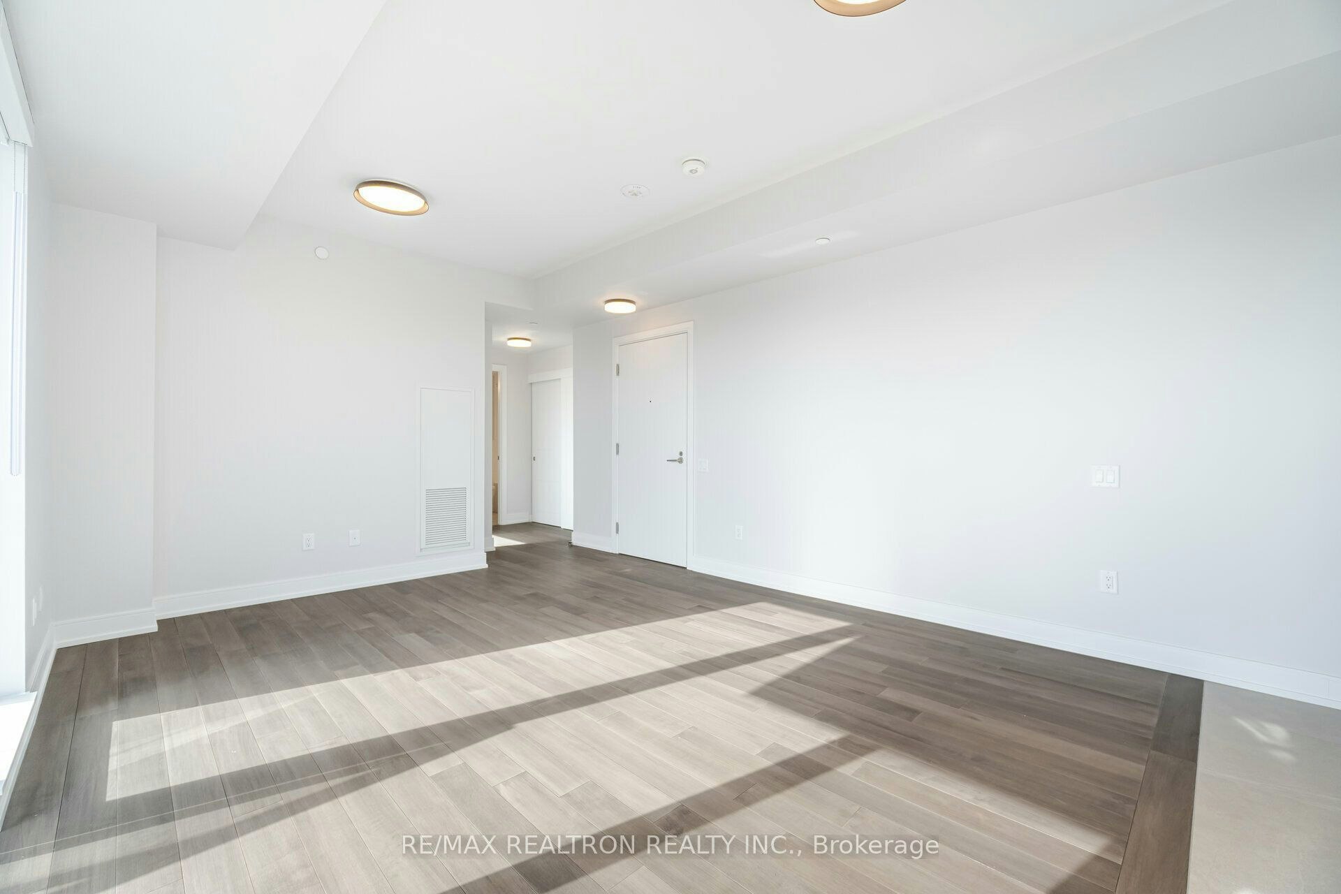 1111-2525 Bathurst Street, Toronto, ON, M6B 2Y9 - 6