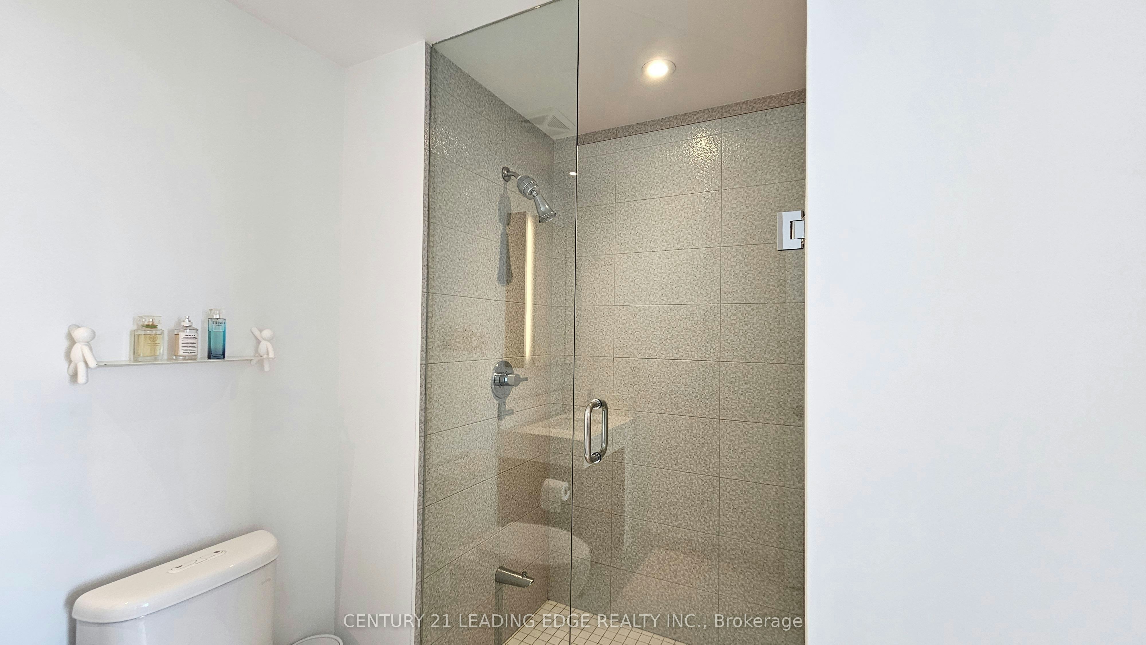 5407-10 York Street, Toronto, ON, M5J 0E1 - 14