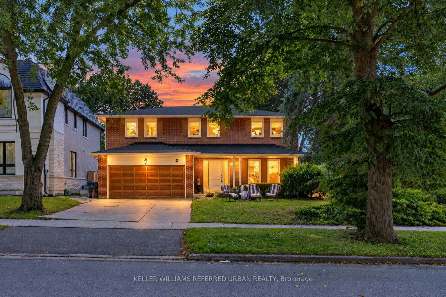 7 Chipstead Road, Toronto, ON, M3B 3E5