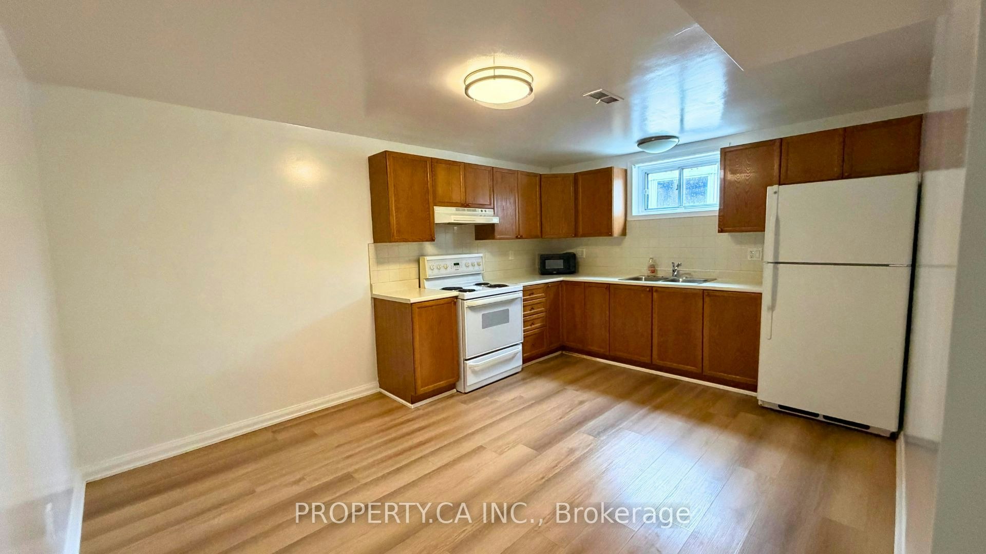Lower Level-46 Hove Street, Toronto, ON, M3H 4Y9 - 13
