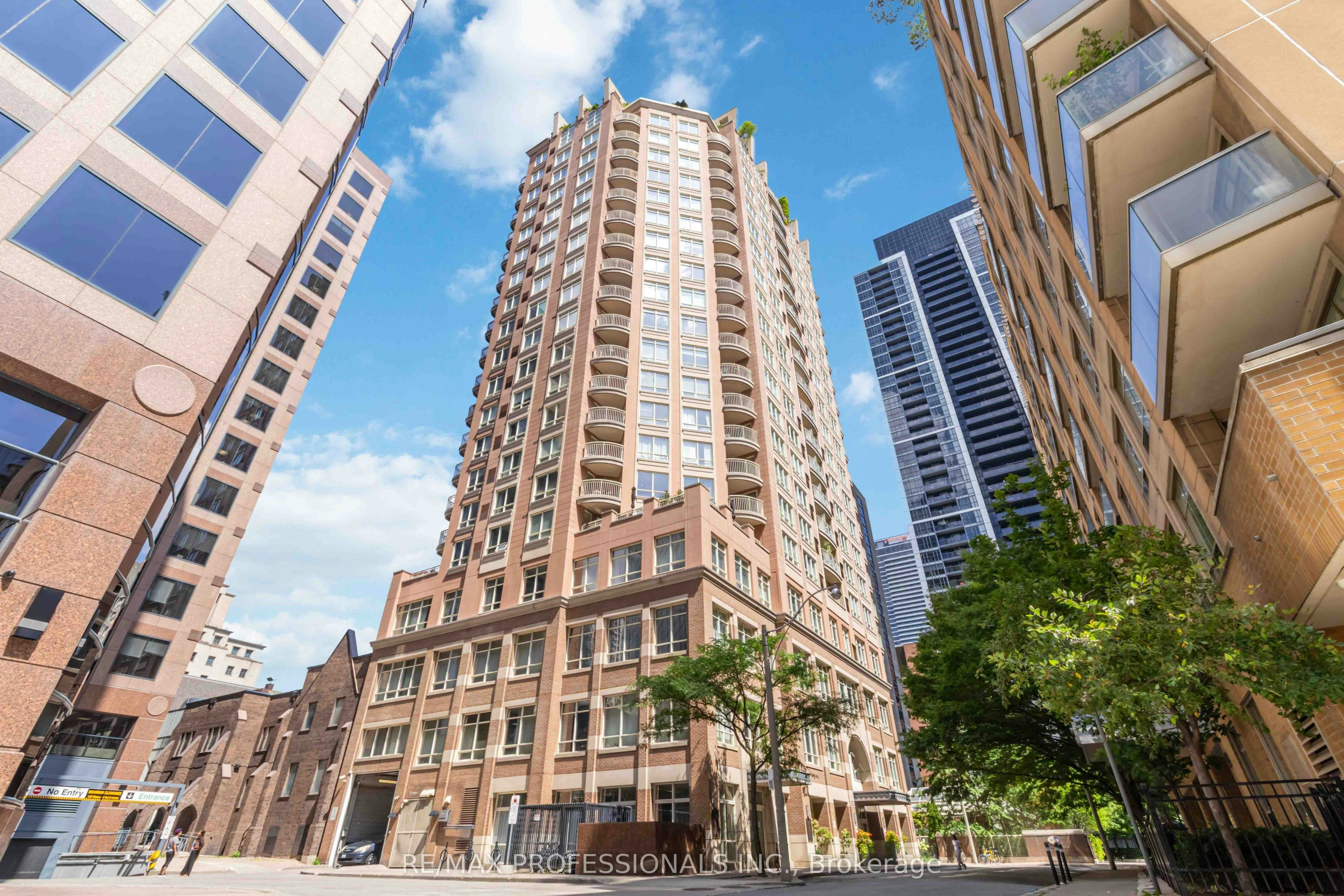 601-100 Hayden Street, Toronto, ON, M4Y 3C7 - 5