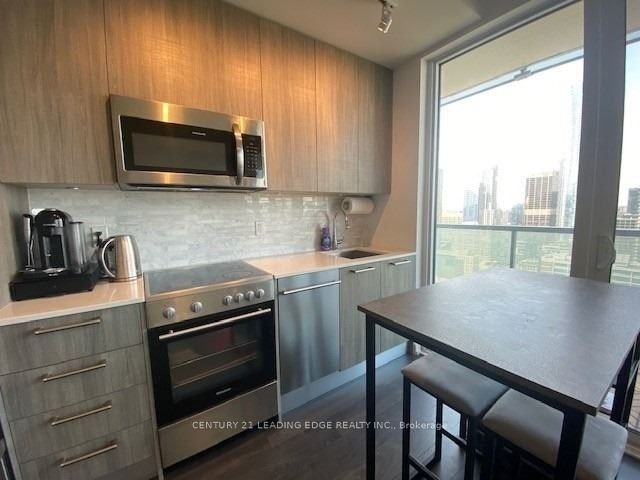 3208-28 Wellesley Street E, Toronto, ON, M4Y 0C4 - 5