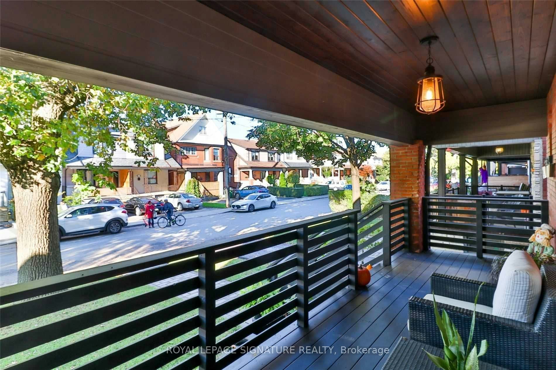 157 Northcliffe Boulevard, Toronto, ON, M6E 3K5 - 3