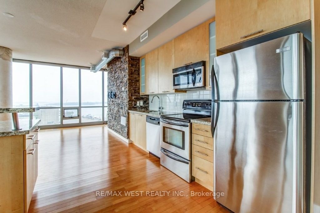 1604-33 Mill Street, Toronto, ON, M5A 3R3 - 5