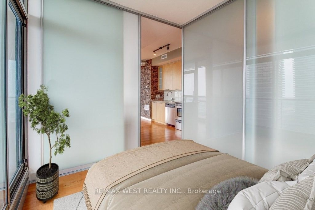 1604-33 Mill Street, Toronto, ON, M5A 3R3 - 15