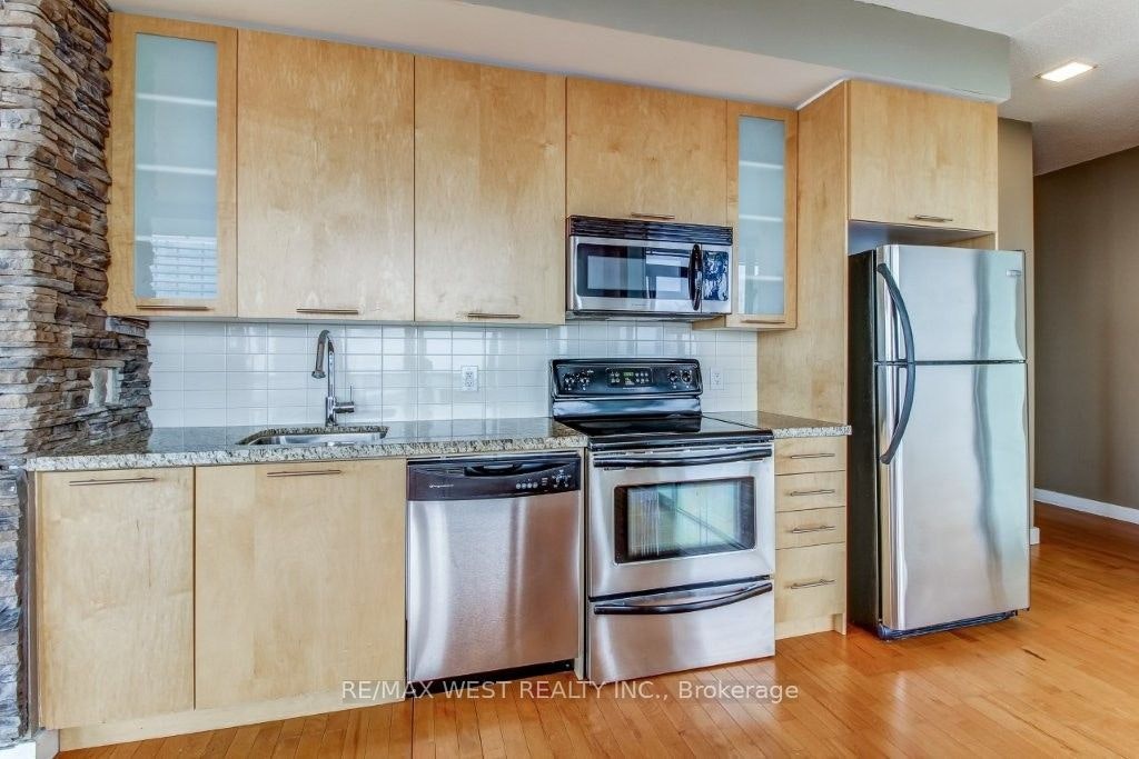 1604-33 Mill Street, Toronto, ON, M5A 3R3 - 7