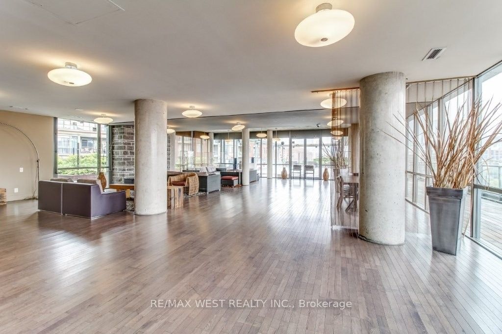 1604-33 Mill Street, Toronto, ON, M5A 3R3 - 4
